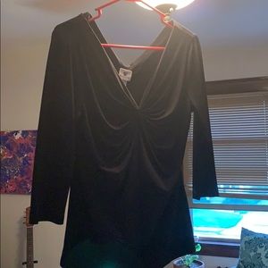 Black V-Neck Worthington Stretch Mid-length Sleeve